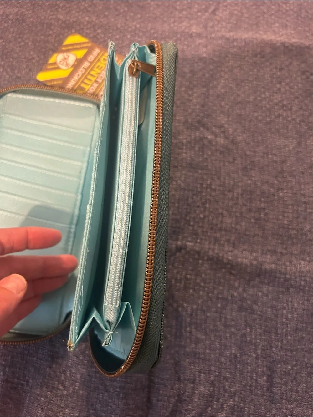 Travelon compact wristlet